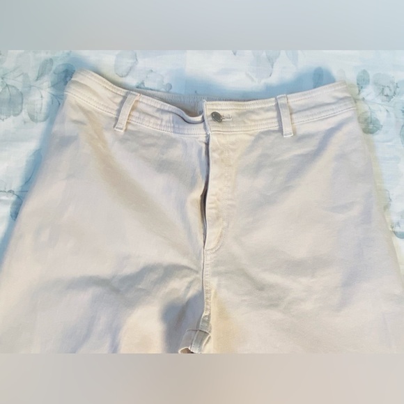 Universal Thread sailor wide leg jeans in beige size 12 - Picture 7 of 16